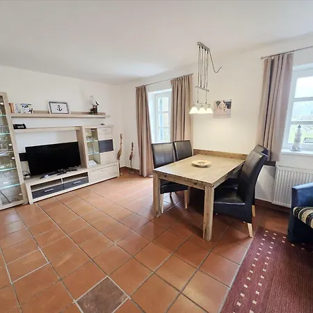 Rugana - Komfortplus Mit 1 Schlafzimmern Und Terrasse C30 דירה *